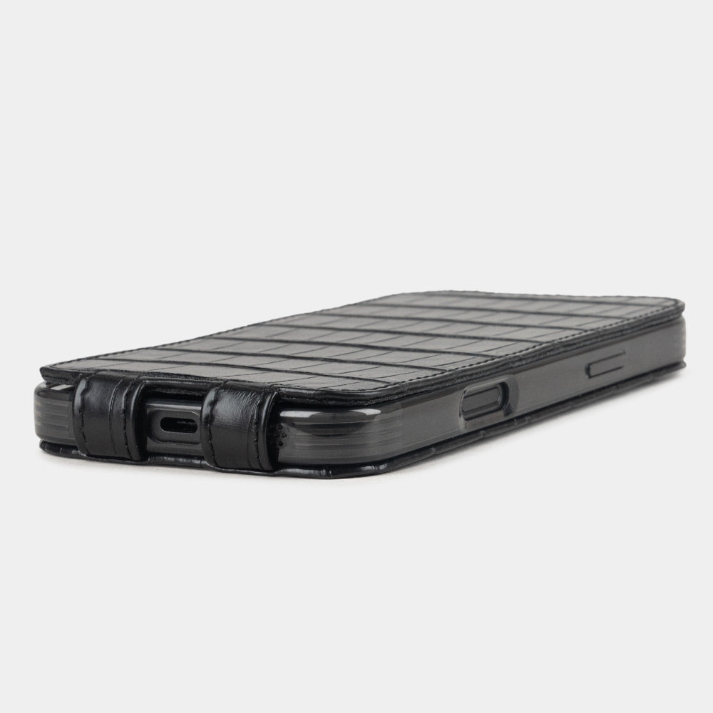 iPhone 17 Pro case crocodile black