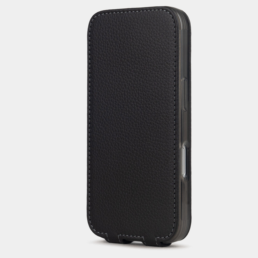 iPhone 17 Pro case black