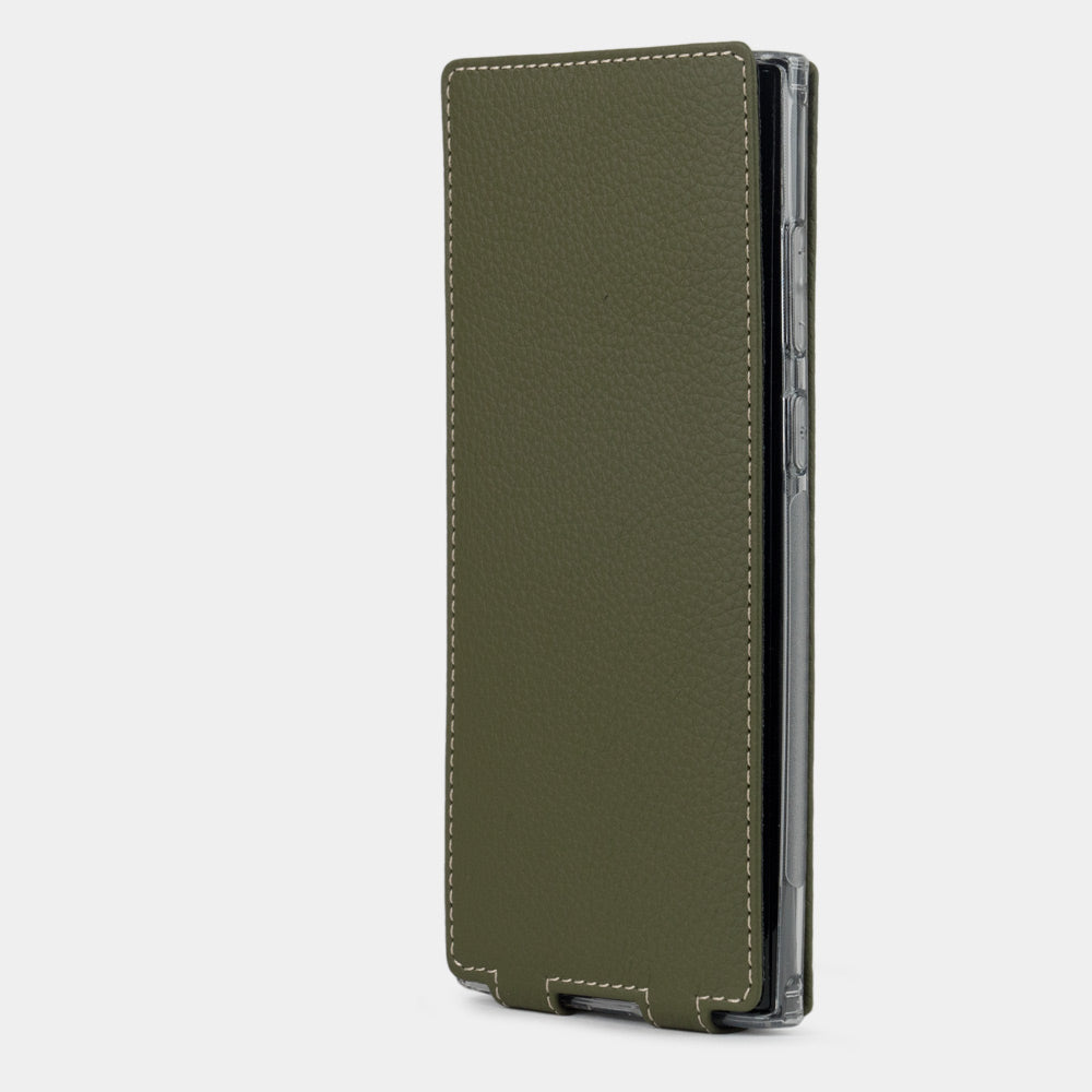 Samsung Galaxy S22 Ultra case leather green