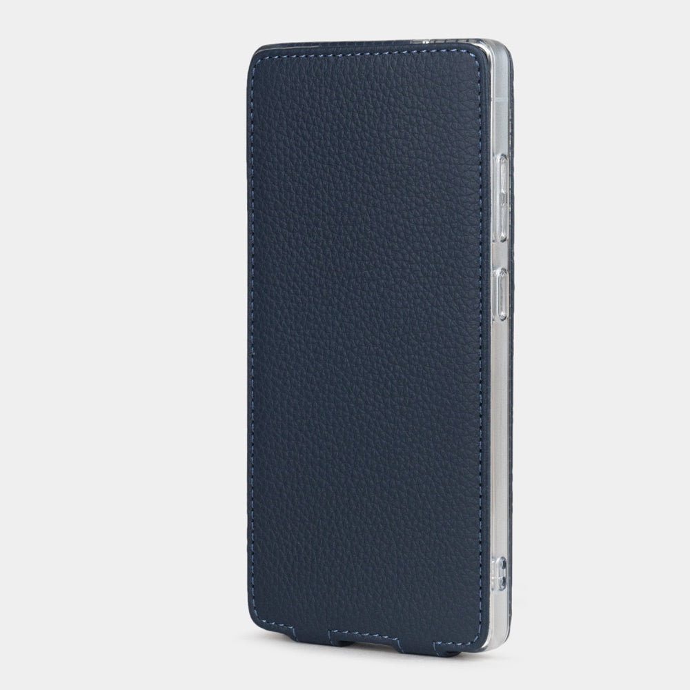 blue leather flip case Samsung S25 Ultra closed view with full screen protection