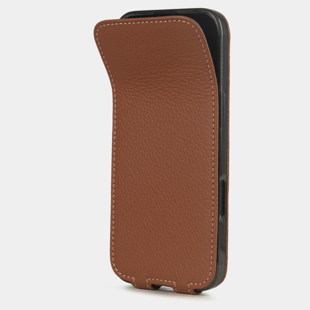 gold leather case iPhone 17 Air – phone flip case with textured quill pattern, flexible front cover folding back to protect the smartphone scree