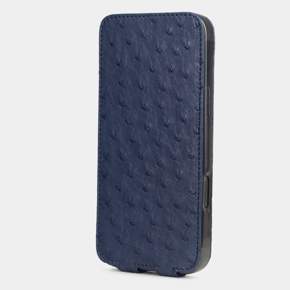 blue ostrich case iPhone 17 Air – upright closed view highlighting the magnetic front cover fully protecting the screen, elegant silhouette
