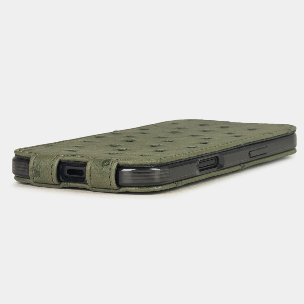 green ostrich case iPhone 17 Air - flat side view displaying ultra-thin handcrafted design, USB-C port opening and precise edge finishing