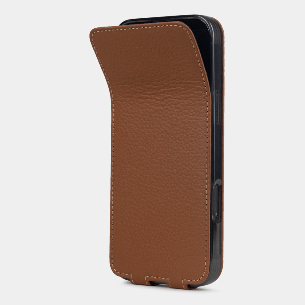 Marcel Robert iPhone 17 pro max gold calfskin leather case, flexible front cover with integrated magnets to securely close on the screen