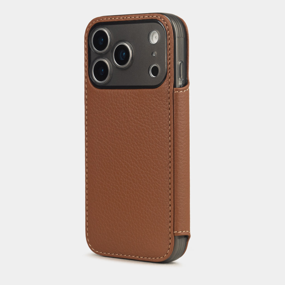 Gold Calfskin Wallet Case iPhone 17 Pro Max silver - view from camera side and how the lenses are efficiently protected