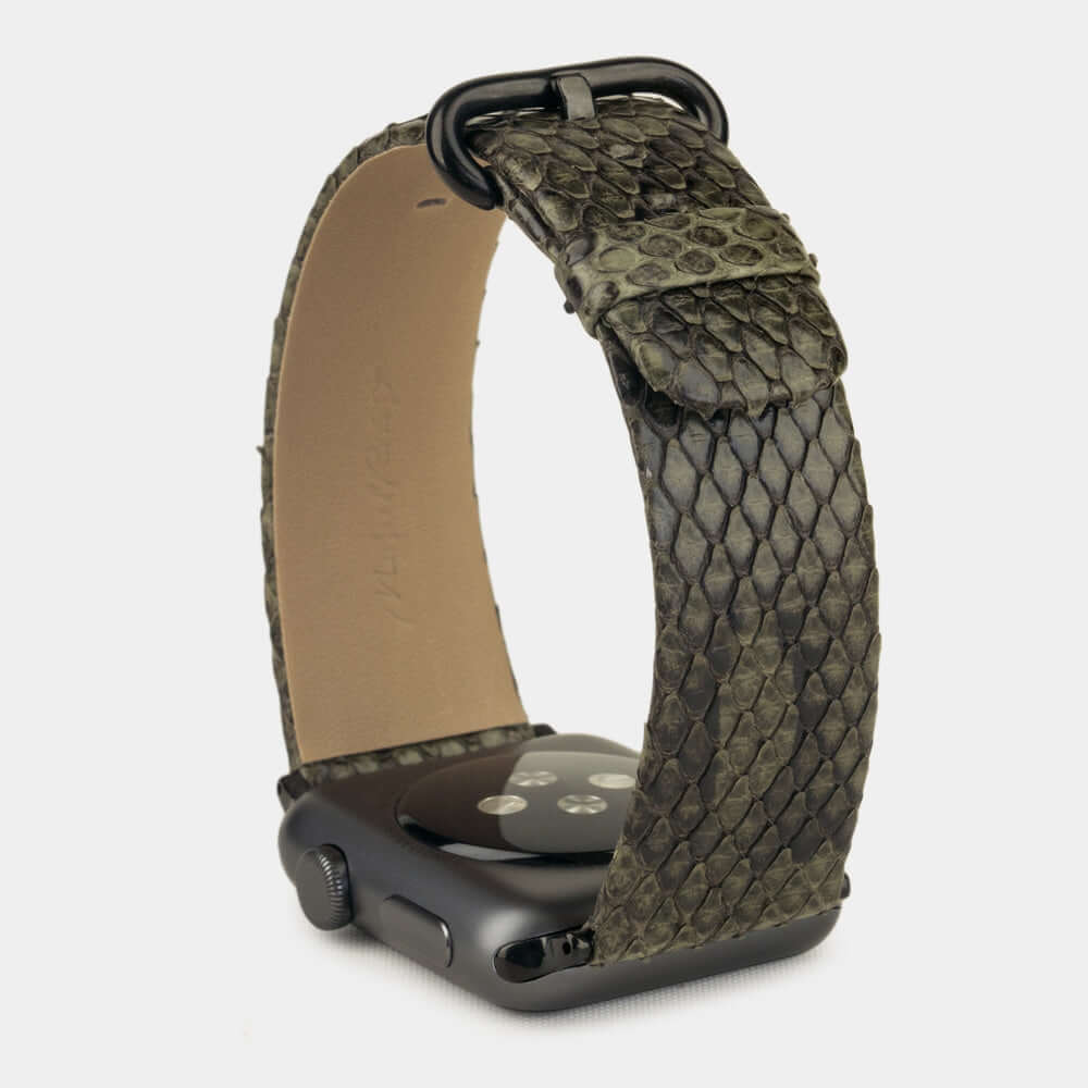 Strap for the Apple Watch 41/42 mm in green python leather, with black adapters and buckle | full profile view to see the thickness of the strap