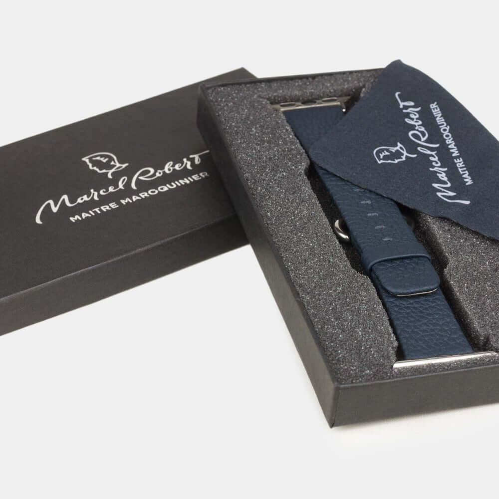 Blue Leather Strap Apple Watch 41/42mm | Marcel Robert - 4