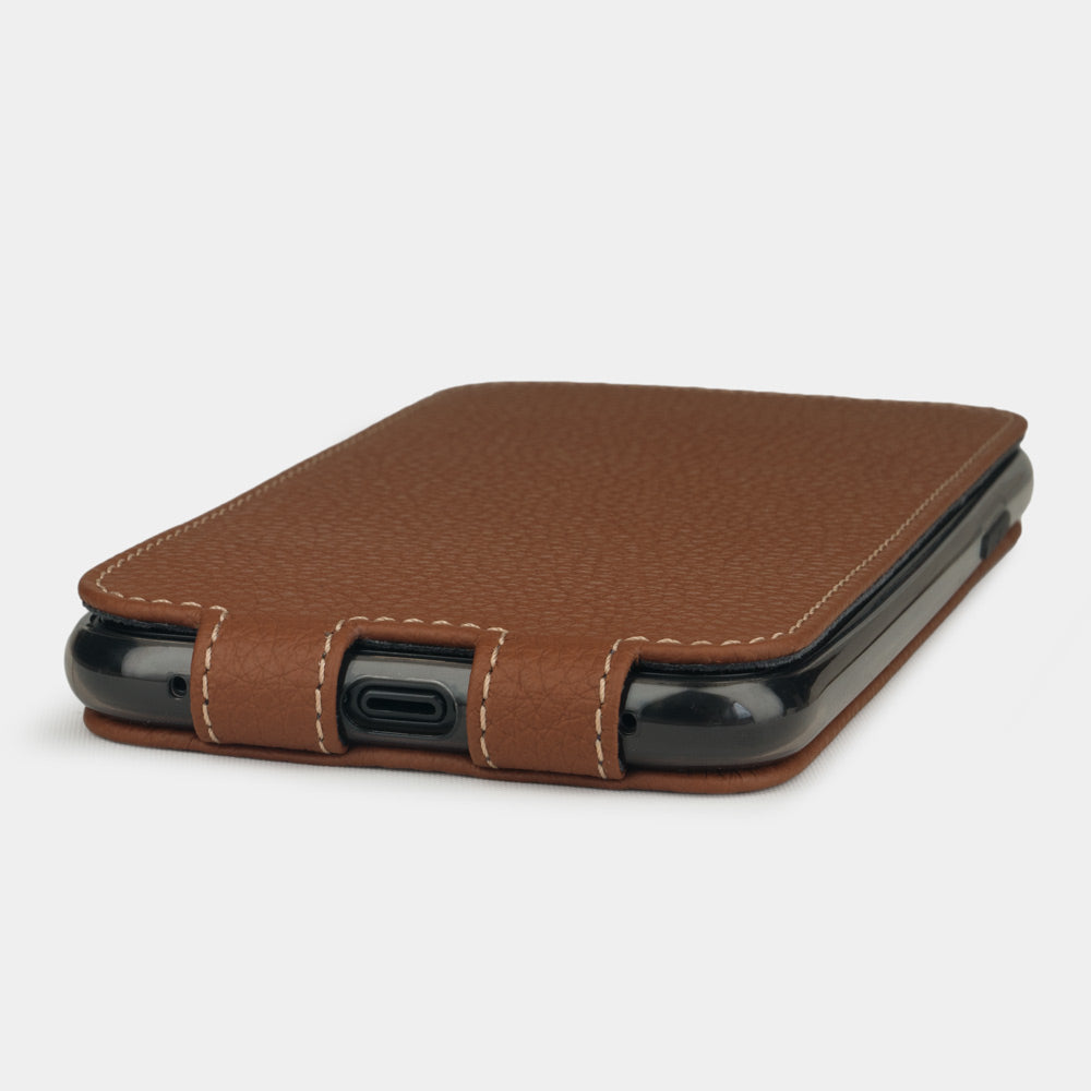 case iPhone 11 caramel | Marcel Robert