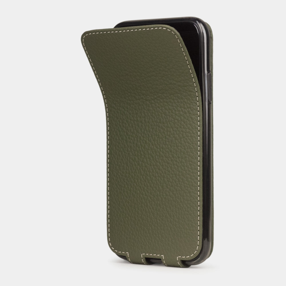 Green calfskin leather flip case iPhone 11, Marcel Robert handmade magnetic folding cover