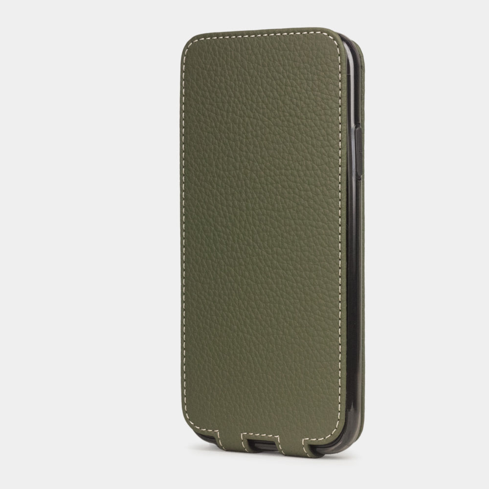Green calfskin leather flip case iPhone 11, Marcel Robert handmade magnetic folding cover