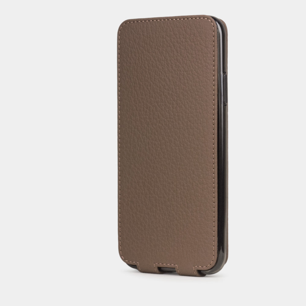 Coffee calfskin leather flip case iPhone 11 Pro, Marcel Robert handmade magnetic folding cover