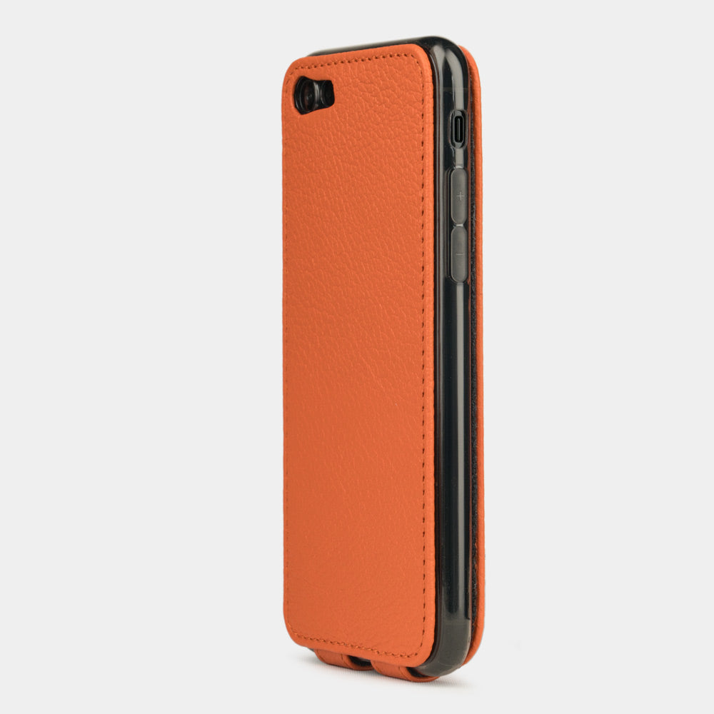 Orange leather flip case for iPhone SE - view from camera side and how the lenses are efficiently protected