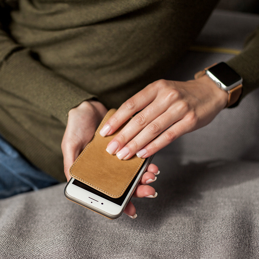 case iPhone SE vintage