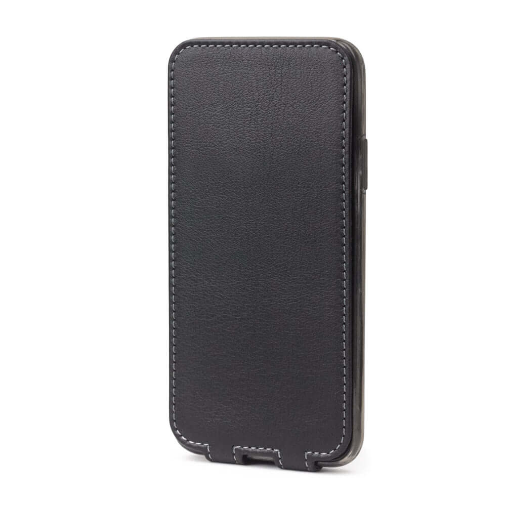 Premium Leather Case iPhone X/XS Black | Marcel Robert - 1