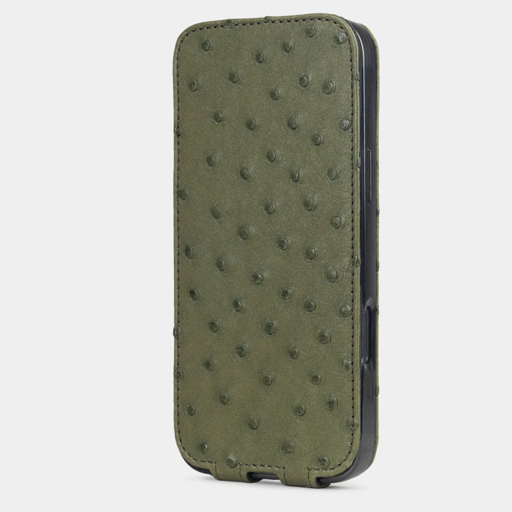 Green Ostrich Case iPhone 17 Pro Max – upright closed view highlighting the magnetic front cover fully protecting the screen, elegant silhouette