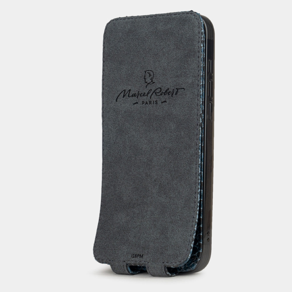 Blue Python Leather Case iPhone 16 Pro | Marcel Robert - 6