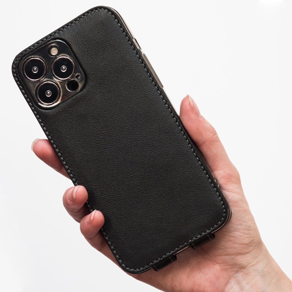 Premium Leather Case iPhone 13 Pro Max Black | Marcel Robert - 1