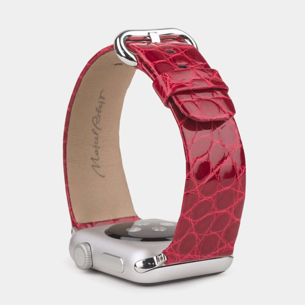 Strap for the Apple Watch 45/46 mm in red shiny alligator leather, with steel adapters and buckle | full profile view to see the thickness of the strap