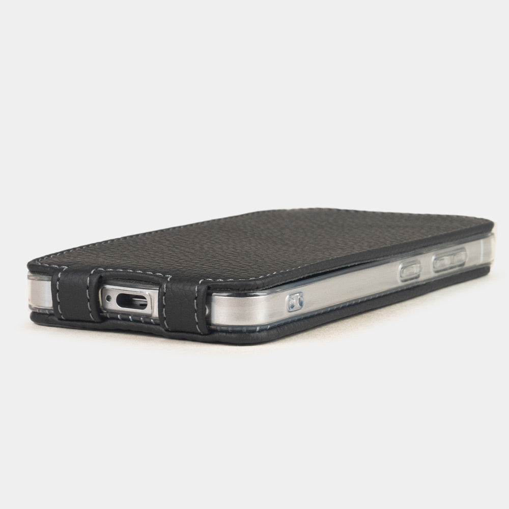 blackcalfskin flip case Samsung Galaxy S26 & S26 Plus - flat side view displaying ultra-thin handcrafted design, USB-C port opening and precise edge finishing
