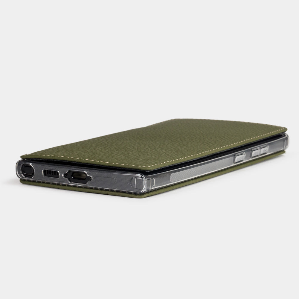 Green calfskin wallet case for Samsung Galaxy S24 Ultra – flat edge view showing the USB-C port opening and how thin is this wallet case