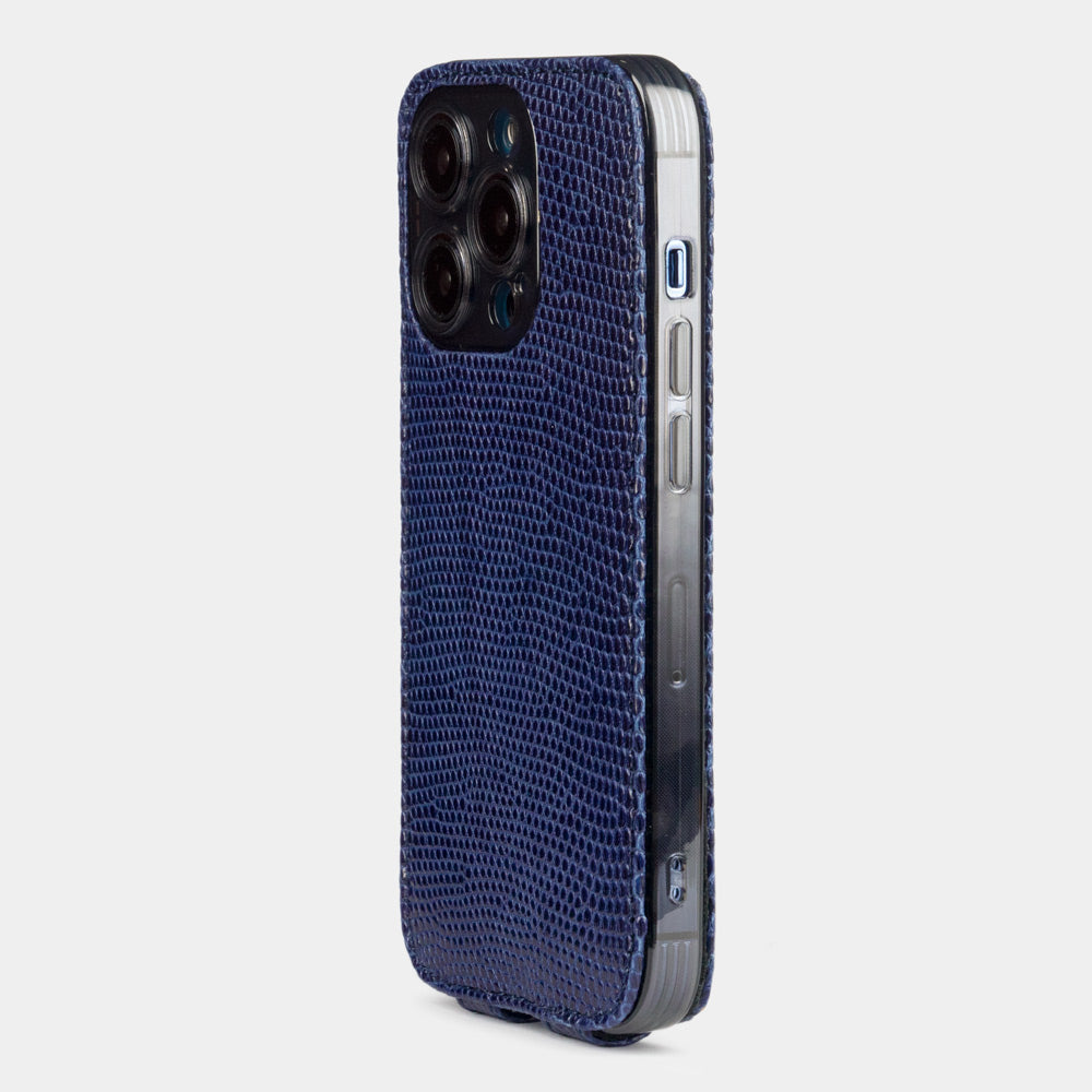 iPhone 14 Pro Max flip case in blue lizard leather – Marcel Robert | detail view