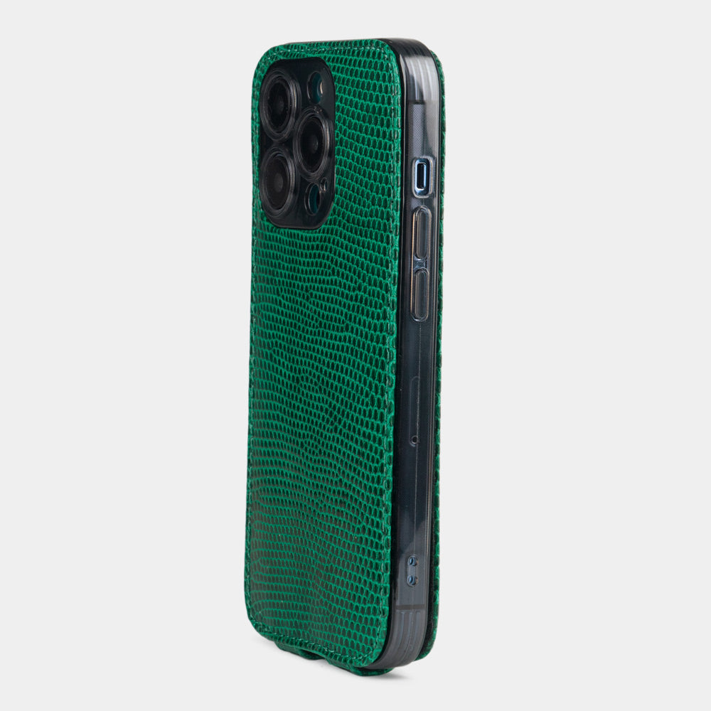 iPhone 14 Pro Max flip case in green lizard leather – Marcel Robert | detail view