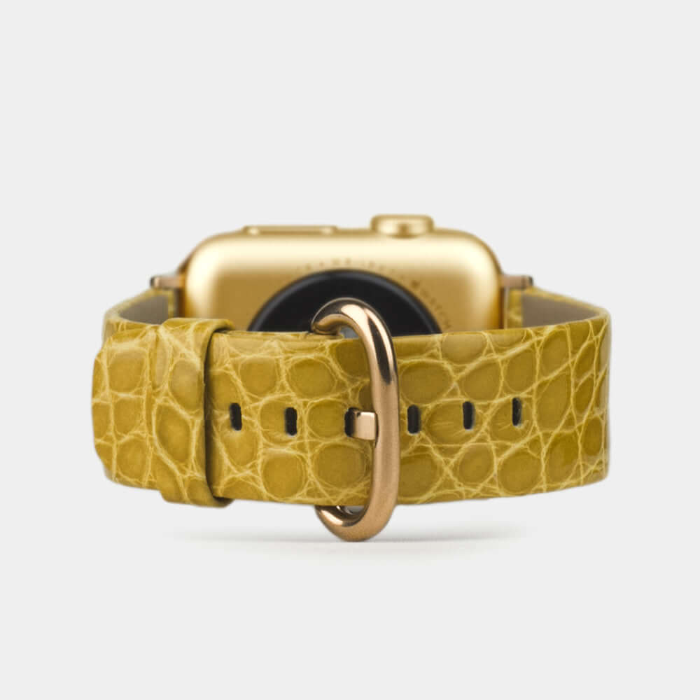 Strap for the Apple Watch 45/46 mm in yellow shiny alligator leather, with pink gold adapters and buckle | main view