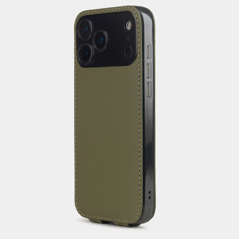 green calfskin Case iPhone 17 Pro Max blue- view from camera side and how the lenses are efficiently protected