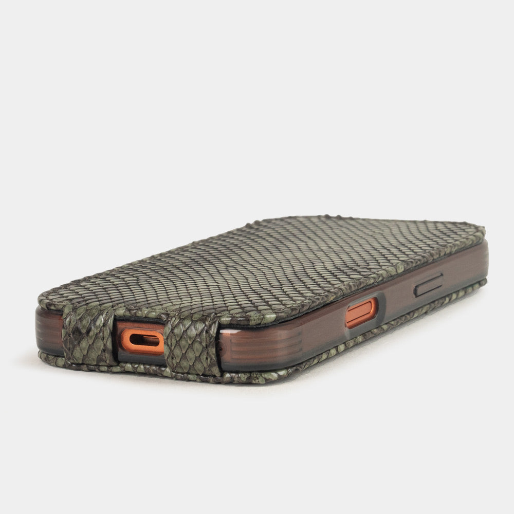 Green Python leather Case iPhone 17 Pro Max - flat side view displaying ultra-thin handcrafted design, USB-C port opening and precise edge finishing