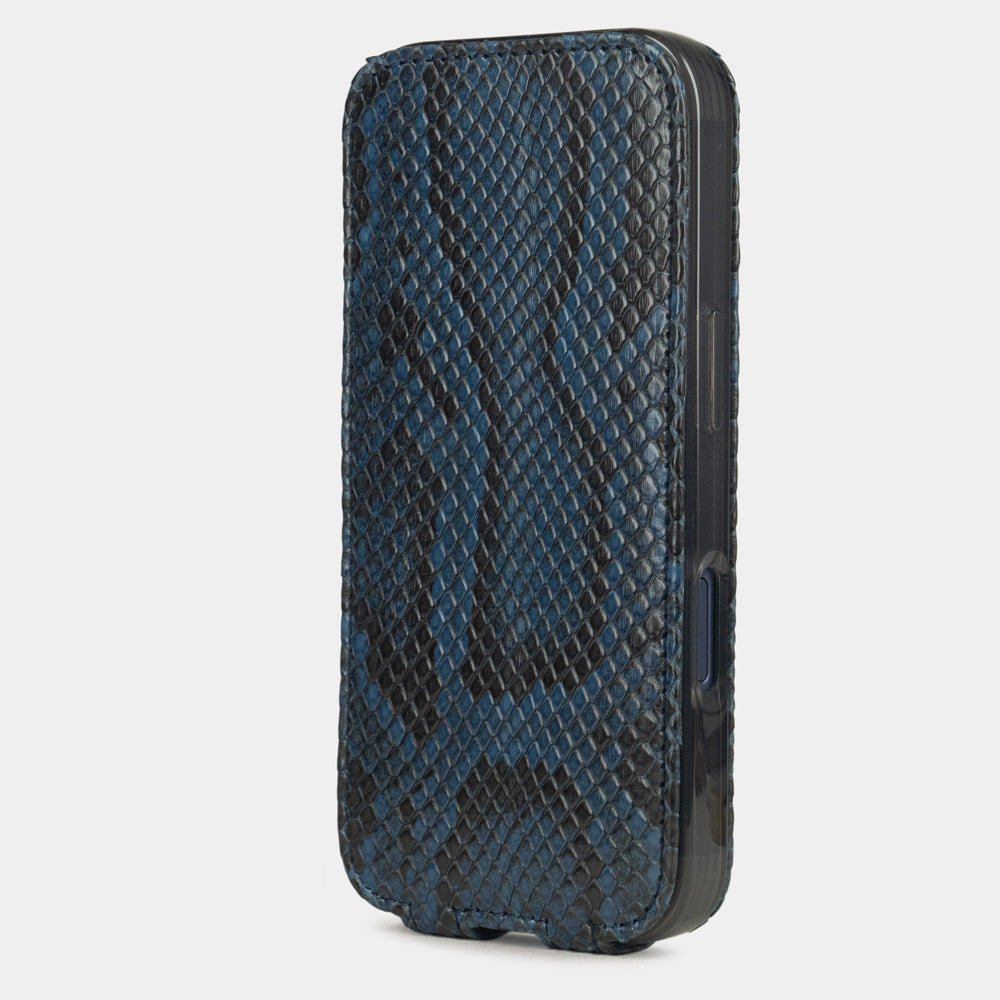 blue python leather Case iPhone 17 Pro Max – upright closed view highlighting the magnetic front cover fully protecting the screen, elegant silhouette
