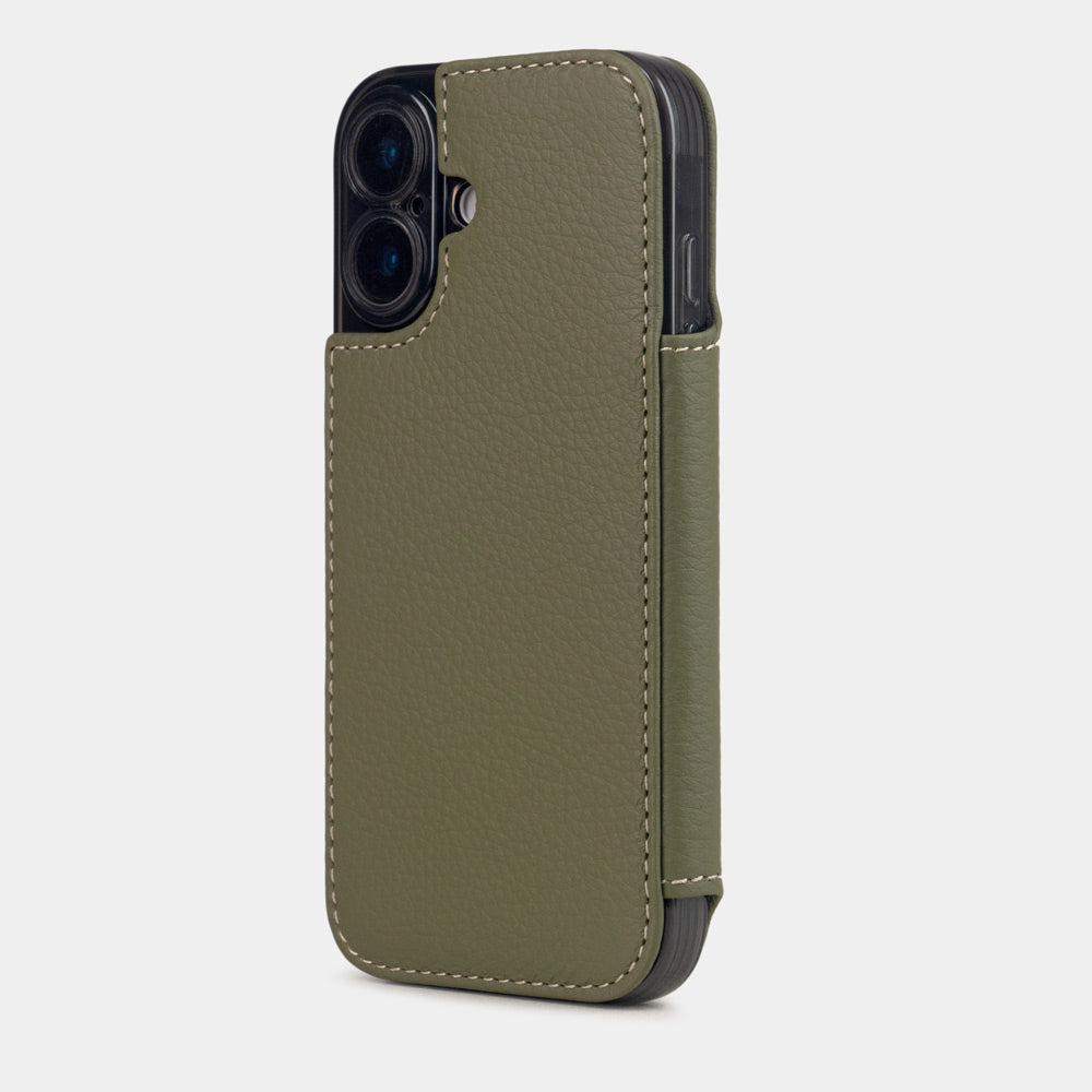 green calfskin Wallet Case iPhone 17 - view from camera side and how the lenses are efficiently protected
