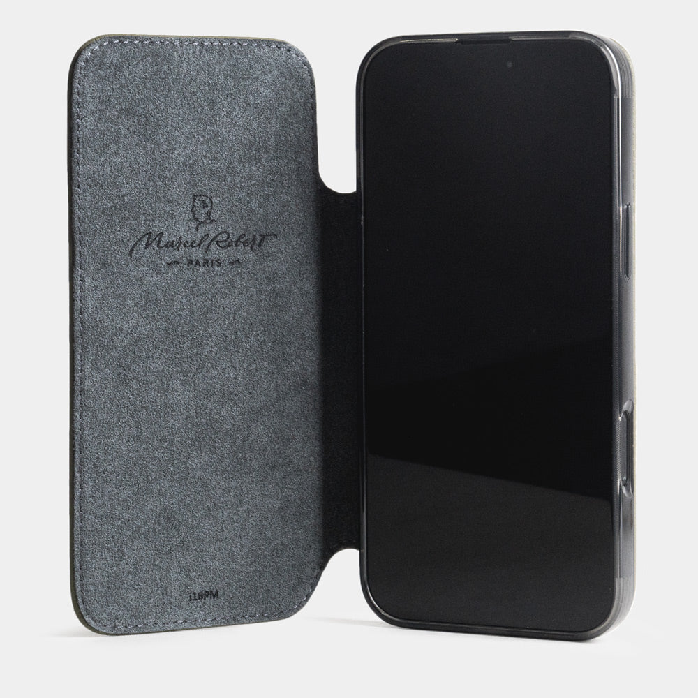 Folio case iPhone 17 green