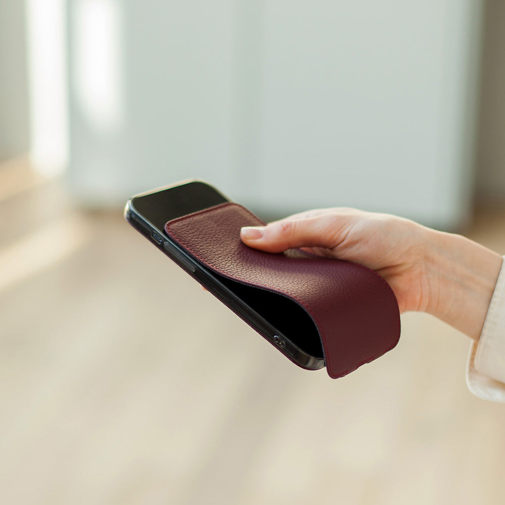 Premium Leather Flip Case iPhone 14 Plus | Marcel Robert - 5