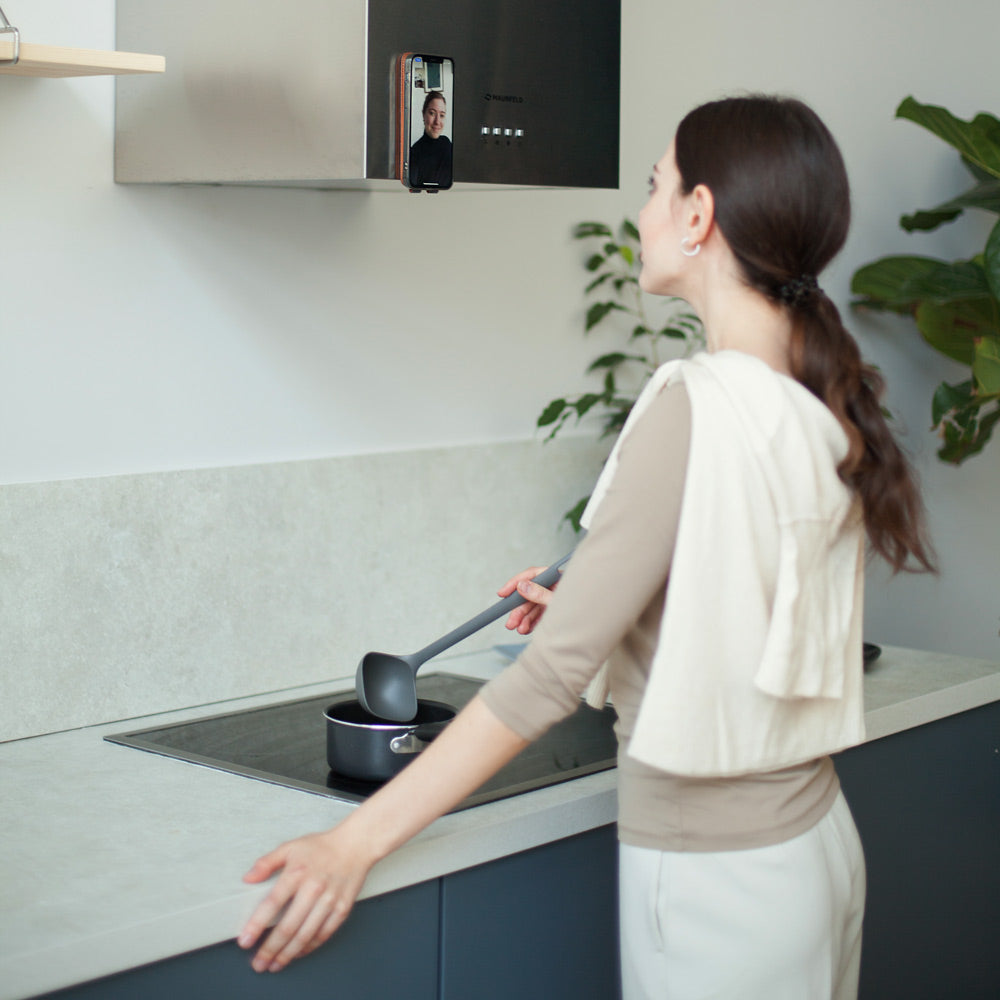 Premium Leather Case iPhone 13 Caramel | Marcel Robert - 7