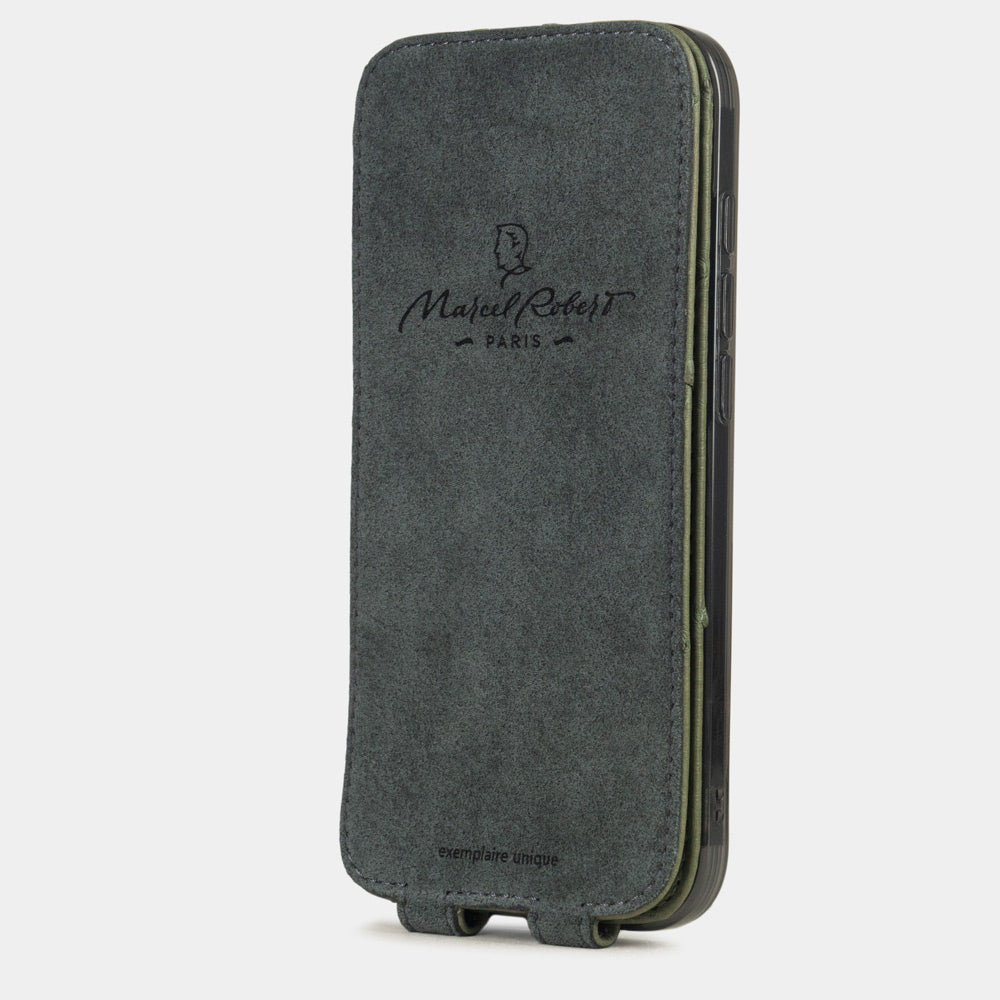 Purple Ostrich leather case iPhone 17 Pro - interior view showing grey Alcantara lining with magnetic closure, designed to clean and protect the screen