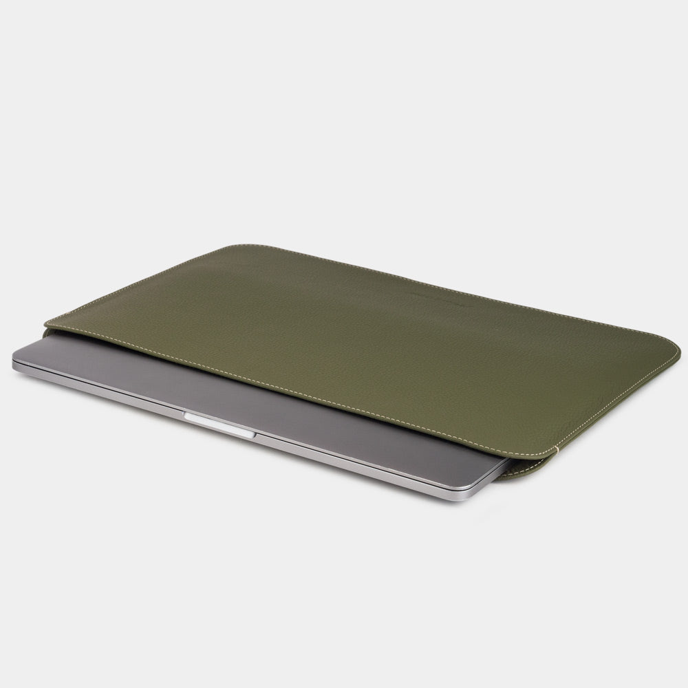Slim green leather laptop sleeve 14 inch, minimalist protective MacBook case