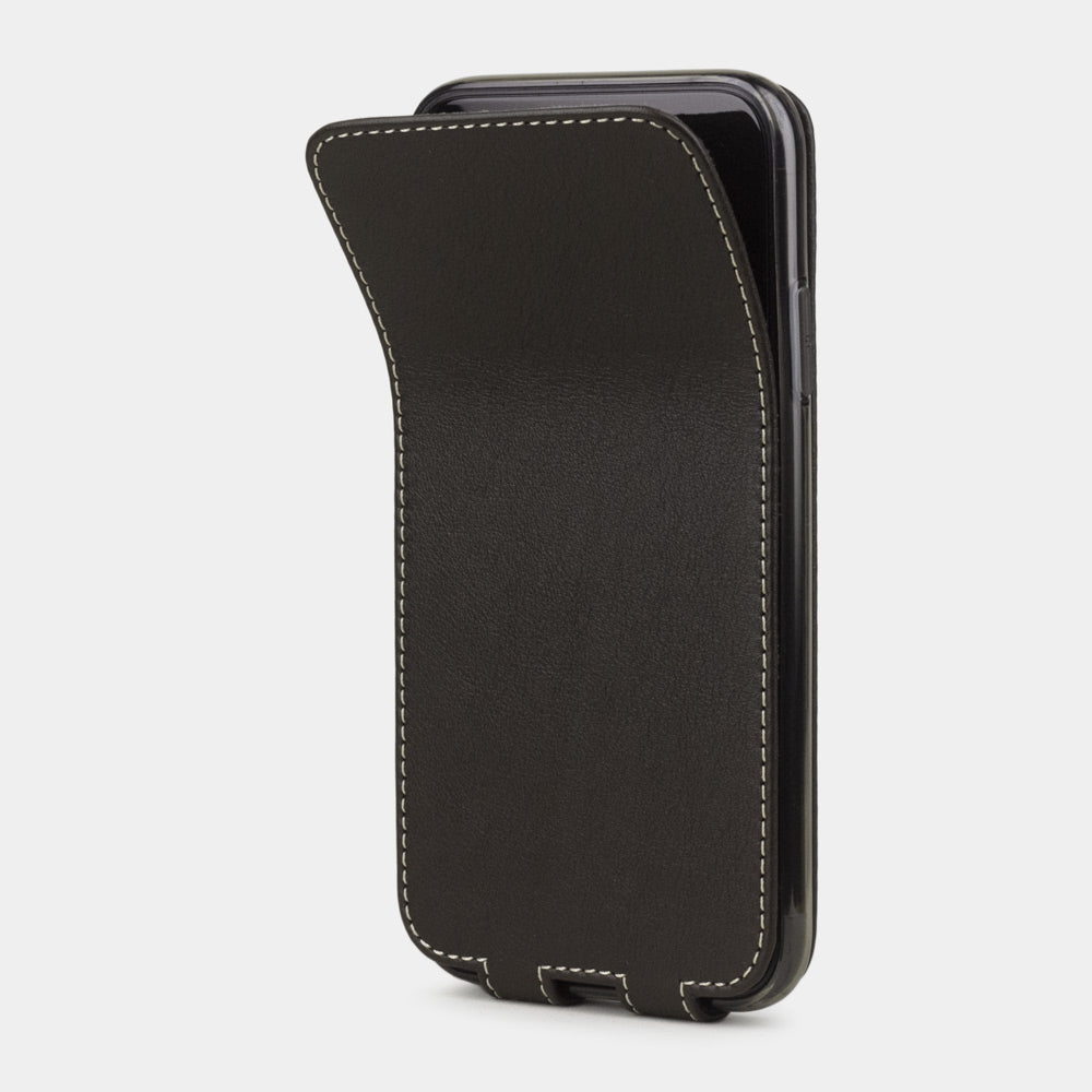 Brown calfskin leather flip case iPhone 11, Marcel Robert handmade magnetic folding cover