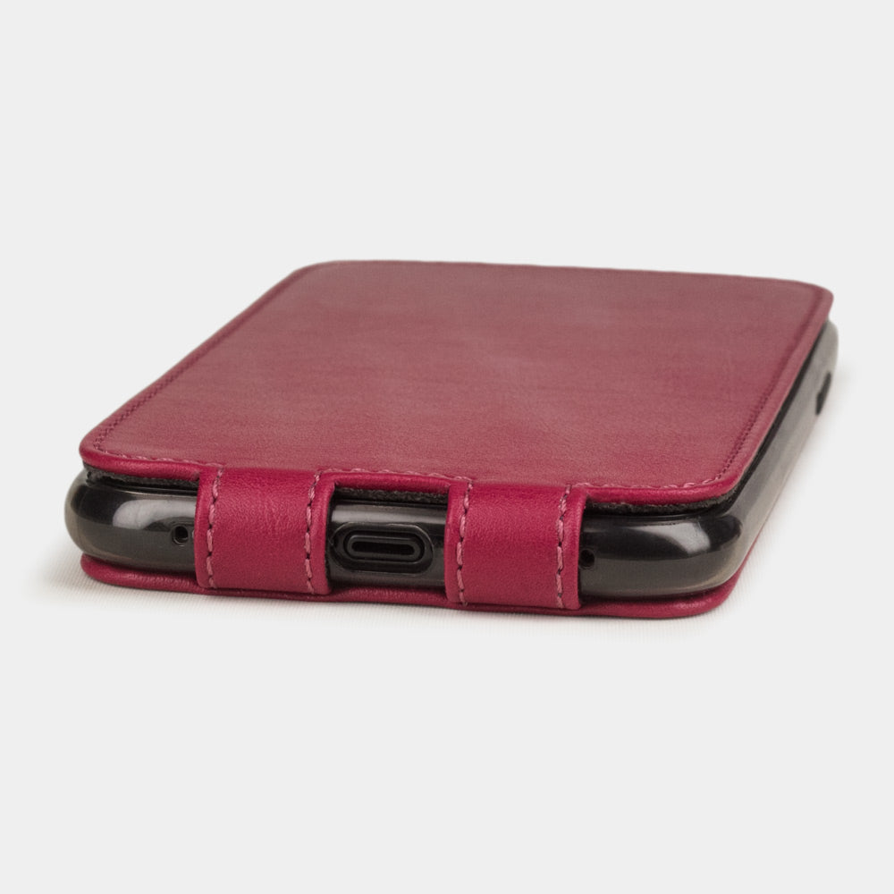 case iPhone 11 fuchsia | Marcel Robert