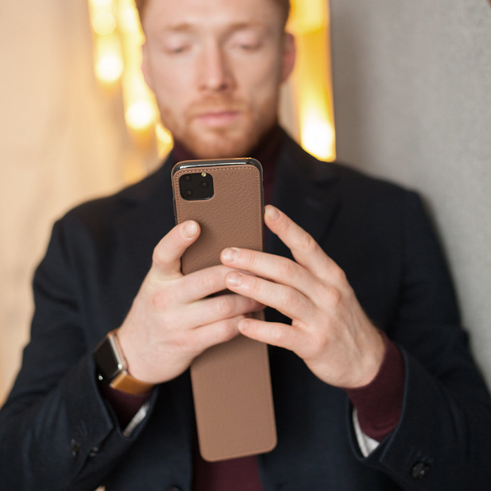 Coffee calfskin leather flip case iPhone 11 Pro, Marcel Robert handmade magnetic folding cover
