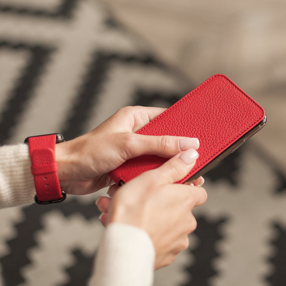 case iPhone 11 Pro red