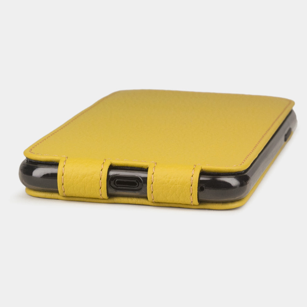 case iPhone 11 Pro yellow