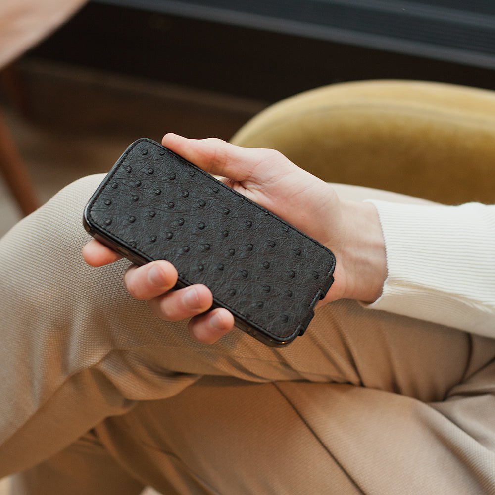 Ostrich Leather Case iPhone 12 Pro Max Black | Marcel Robert - 2