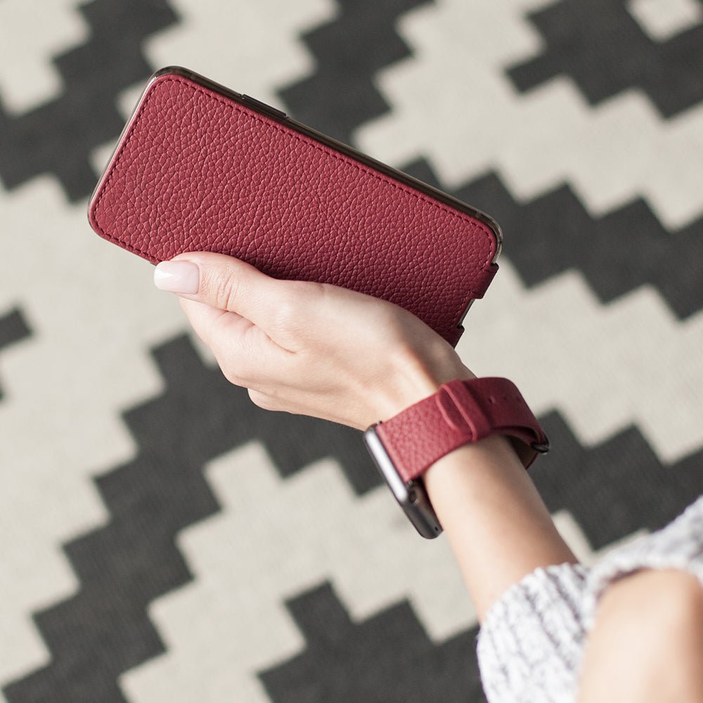 Premium Leather Case iPhone XR Red Cherry | Marcel Robert - 7