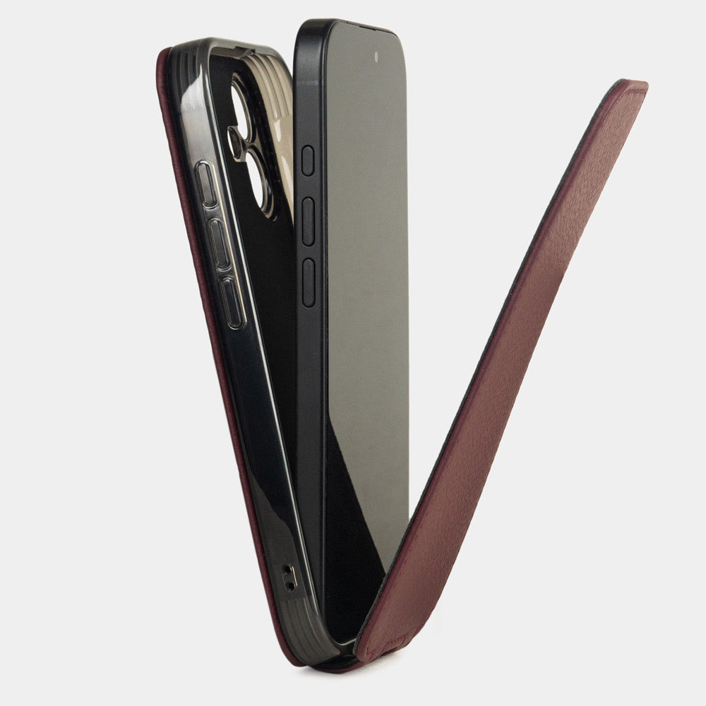 iPhone 17 case bordeaux