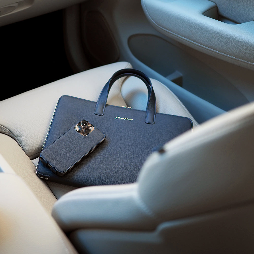 iPhone 15 Pro Max Blue Leather Case – Slim MagSafe Flip Cover