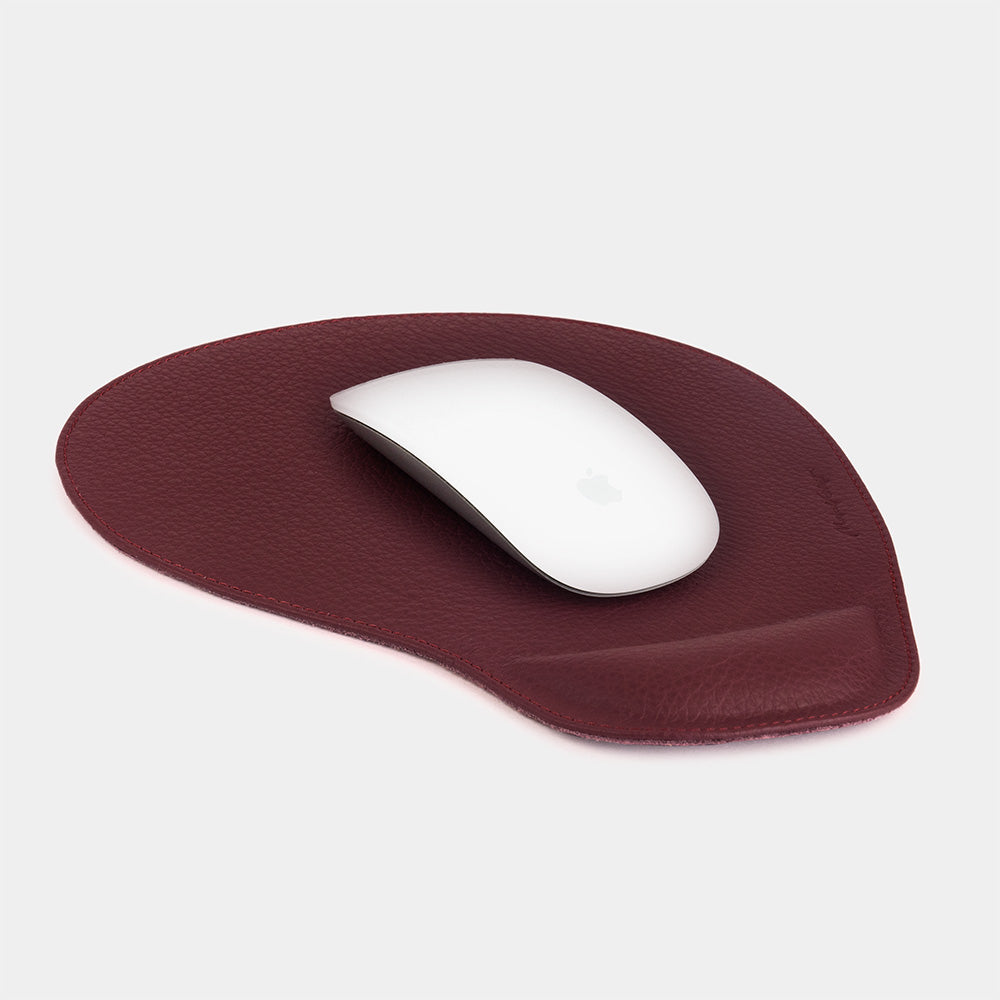 Bordeaux leather mouse pad with wrist rest, white mouse on grained calfskin