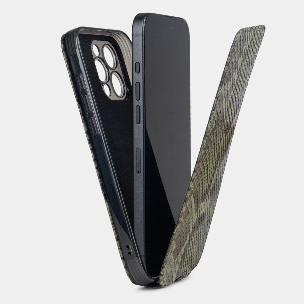 Green Python Leather Protection Case iPhone 16 Pro | Marcel Robert - 4