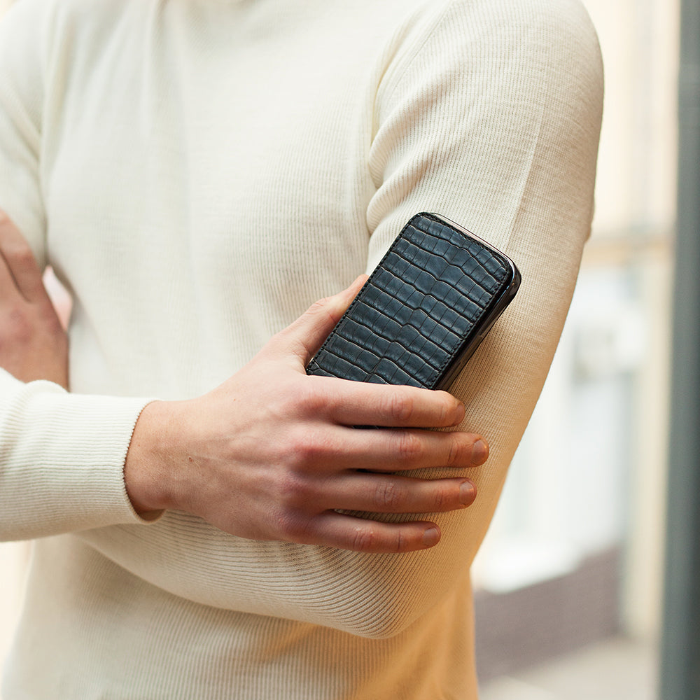 case iPhone 13 Pro alligator black