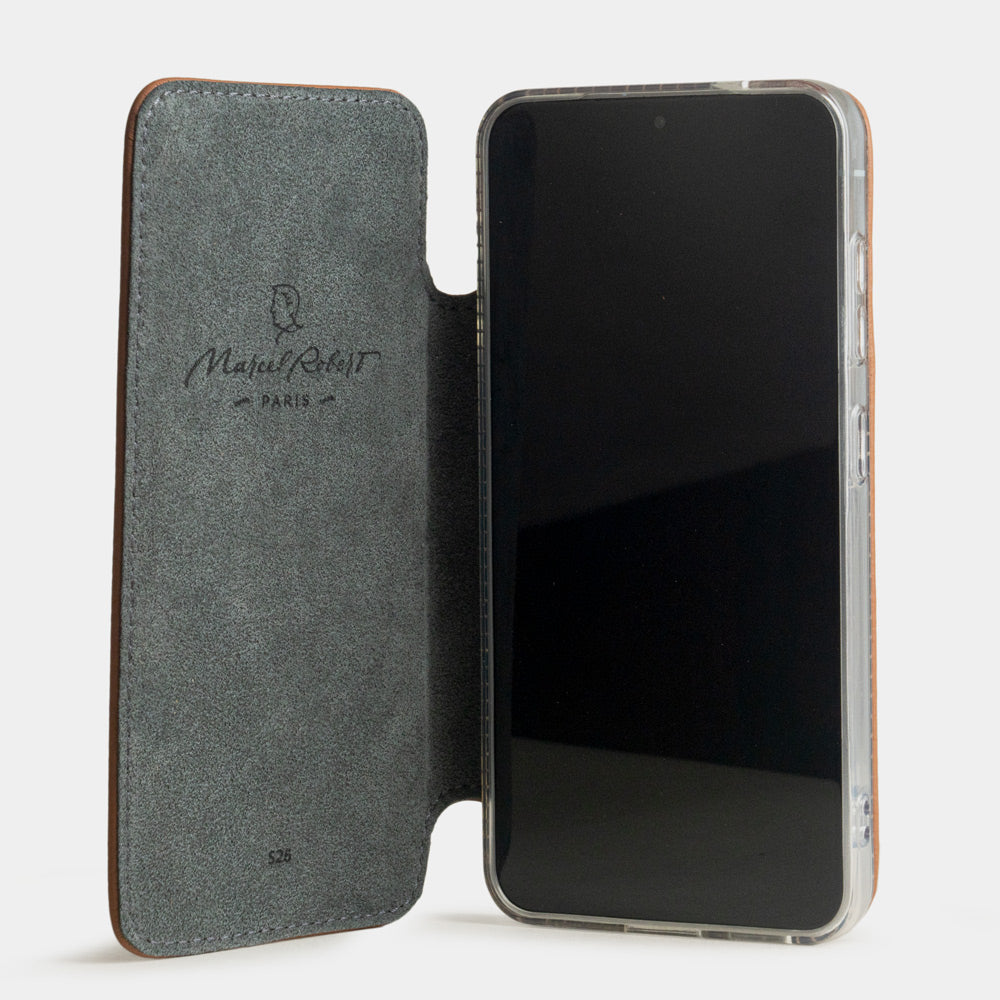 Gold calfskin wallet case for Samsung Galaxy S24 – case opened flat, revealing the Alcantara® inner protective lining
