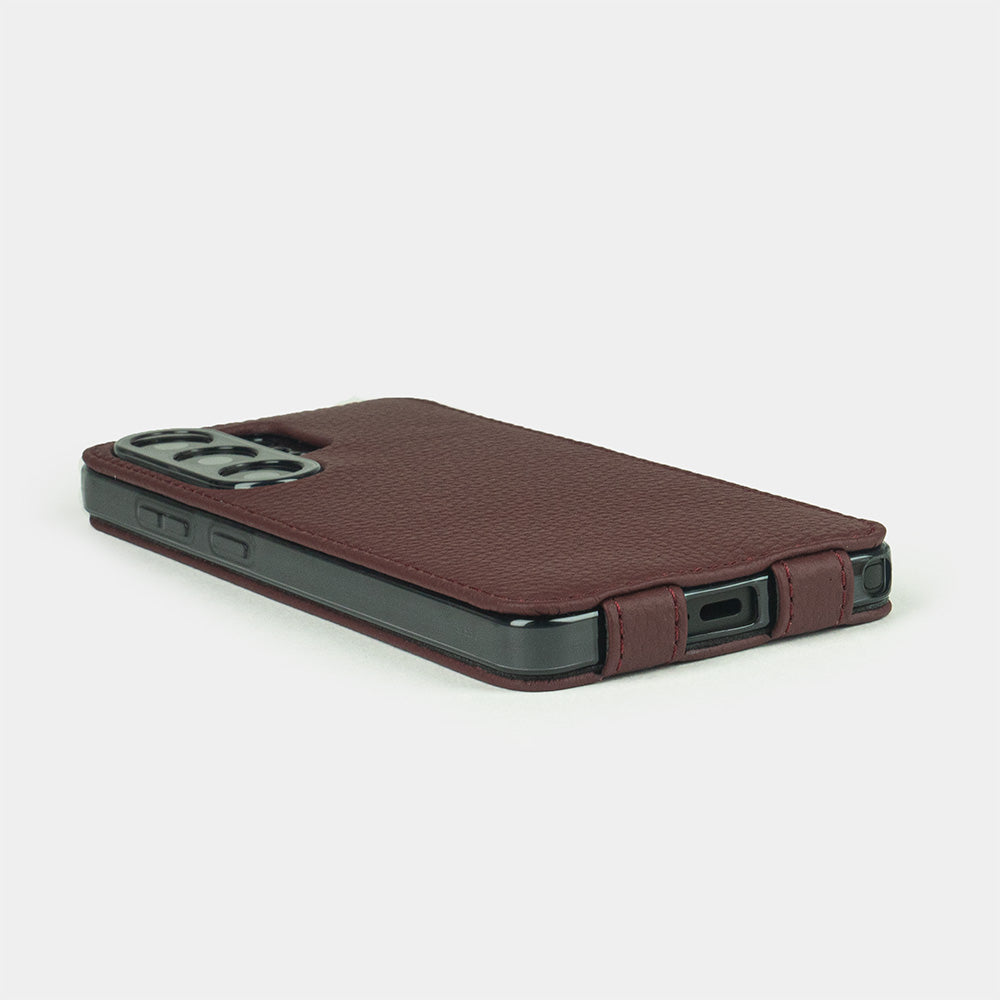 bordeaux calfskin Case Samsung Galaxy S26 Ultra - flat side view displaying ultra-thin handcrafted design, USB-C port opening and lenses protection